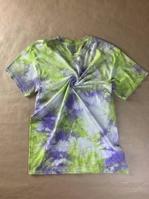 taidaipitiwai for shop tropical edge - tie dye