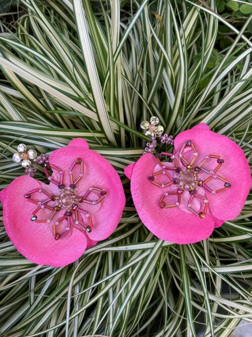 EMPAPELARTE - SHOPTROPICALEDGE - ARETES FUCSIA HECHO A MANO - FUCSIA HANDMADE EARRINGS -